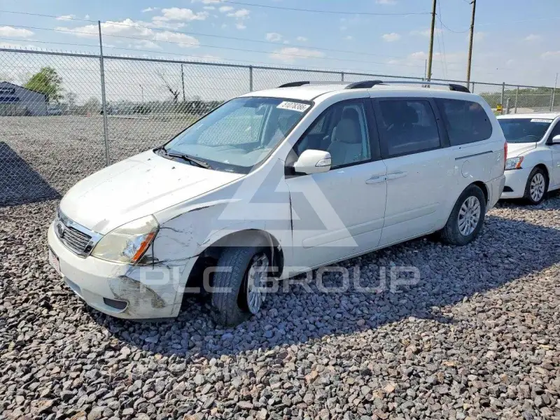 2011 KIA Sedona фото