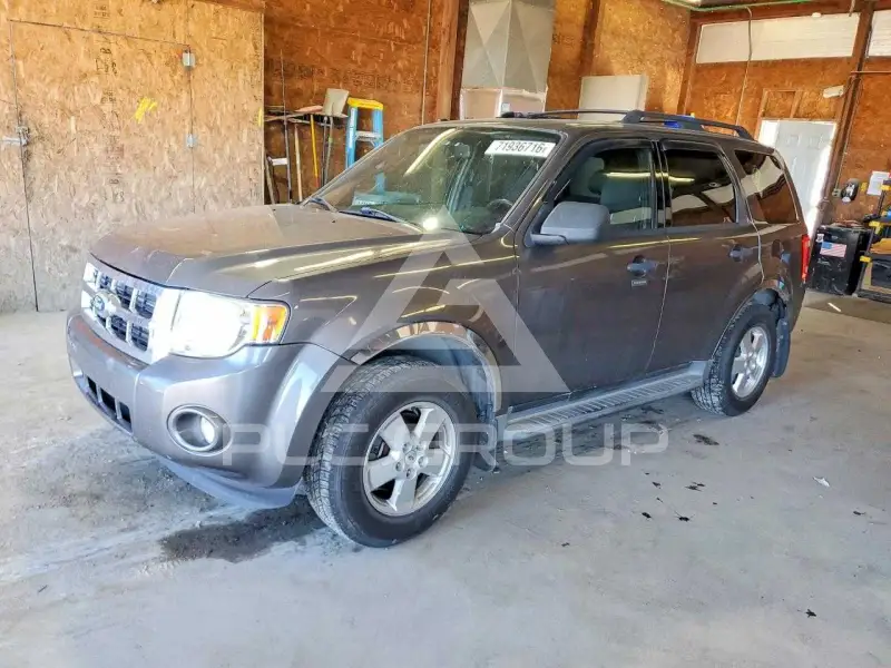 2011 Ford ESCAPE photo