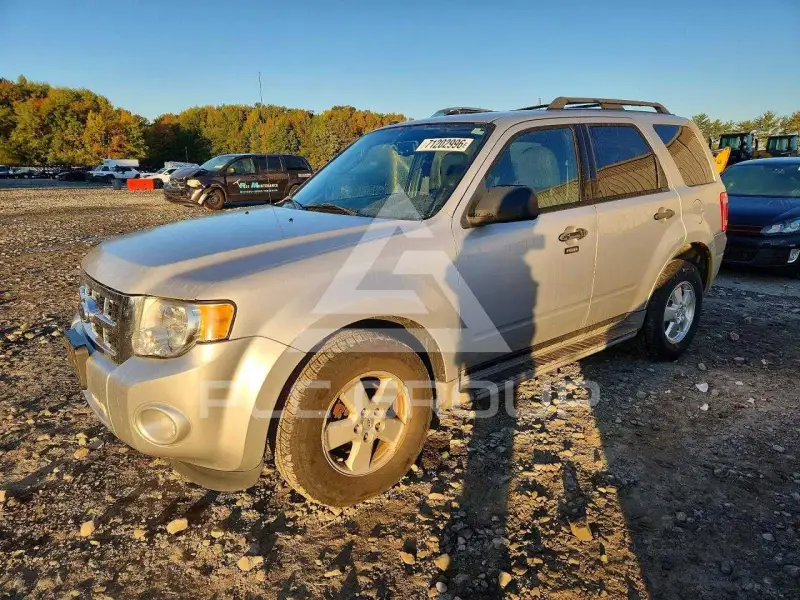 2011 Ford ESCAPE фото