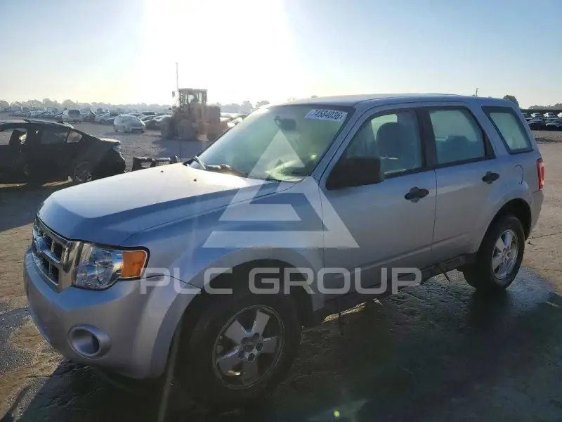 2011 Ford ESCAPE фото