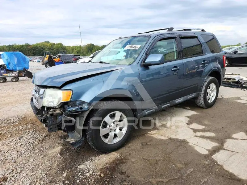 2011 Ford ESCAPE photo