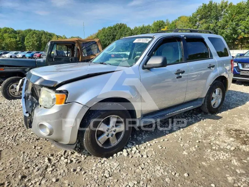 2011 Ford ESCAPE photo