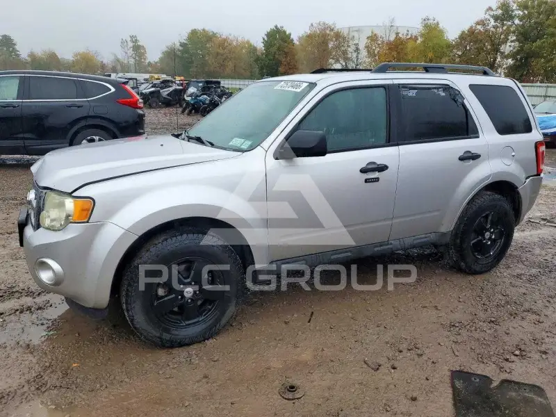 2011 Ford ESCAPE фото