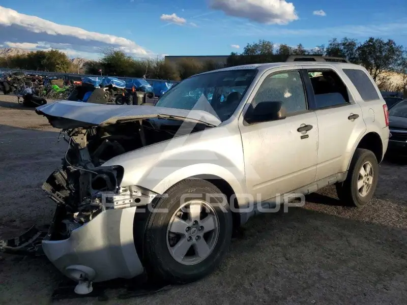 2011 Ford ESCAPE фото