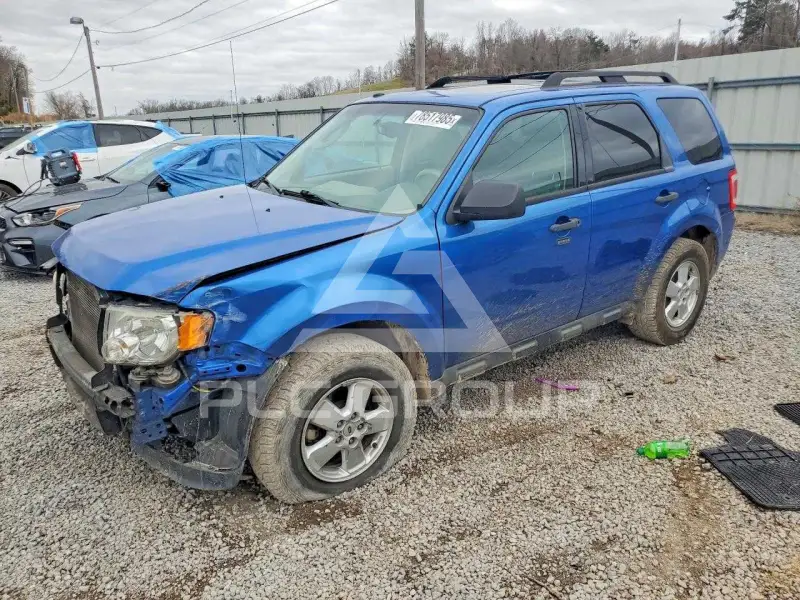 2011 Ford ESCAPE photo