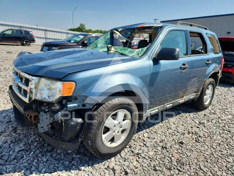 2011 Ford ESCAPE photo