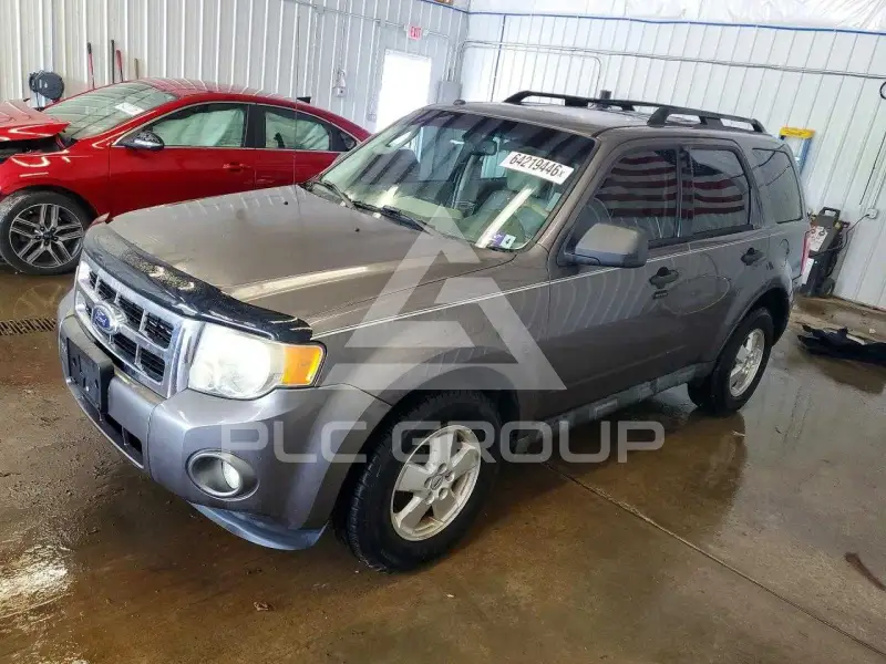 2011 Ford ESCAPE фото