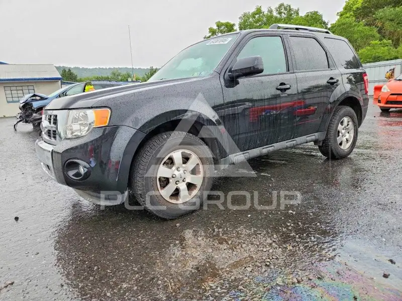 2011 Ford ESCAPE photo