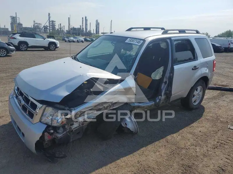 2011 Ford ESCAPE photo