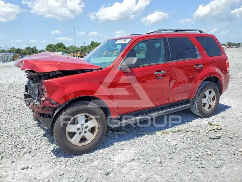 2011 Ford ESCAPE photo