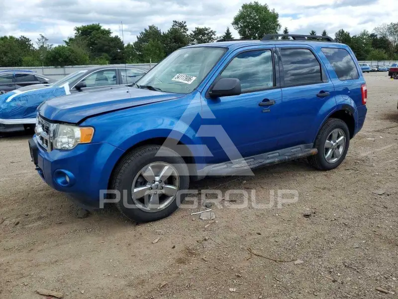2011 Ford ESCAPE photo
