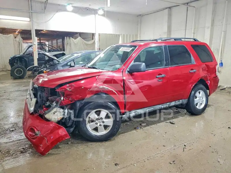 2011 Ford ESCAPE photo