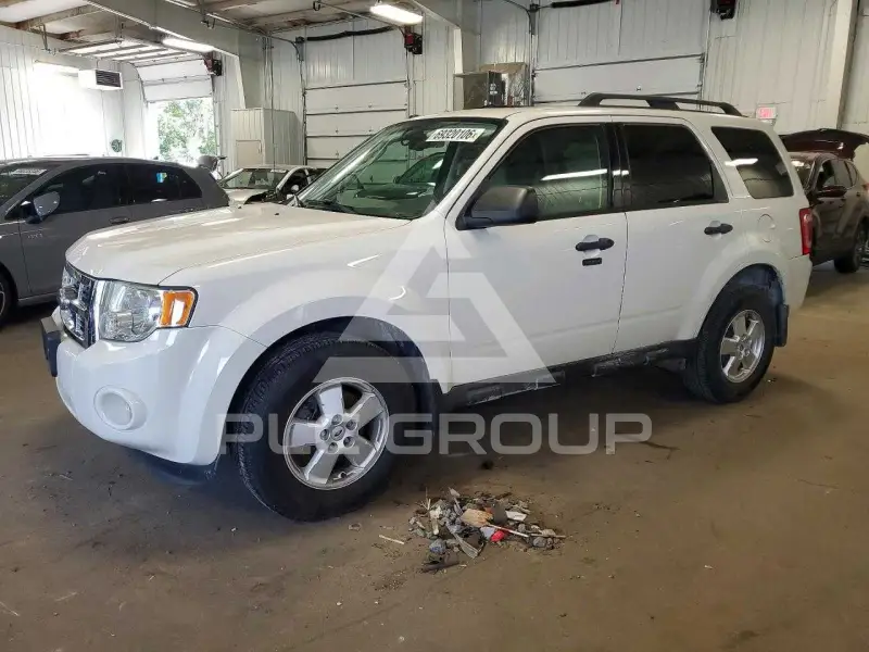 2011 Ford ESCAPE фото