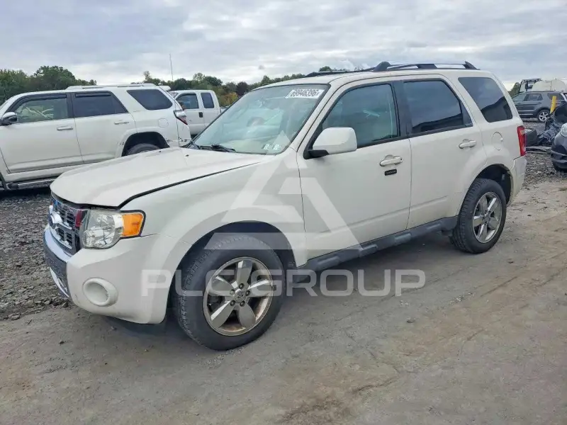 2011 Ford ESCAPE photo