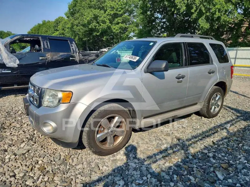 2011 Ford ESCAPE фото