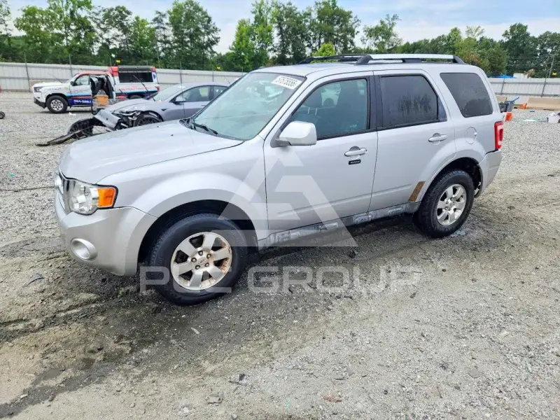 2011 Ford ESCAPE photo
