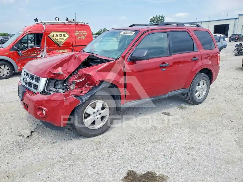 2011 Ford ESCAPE photo