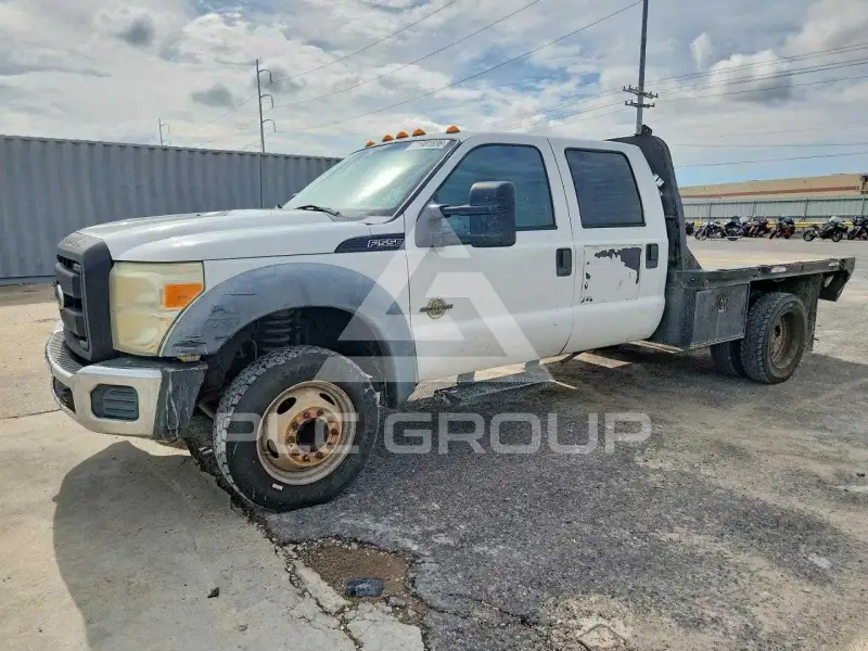 2011 Ford F-550 фото