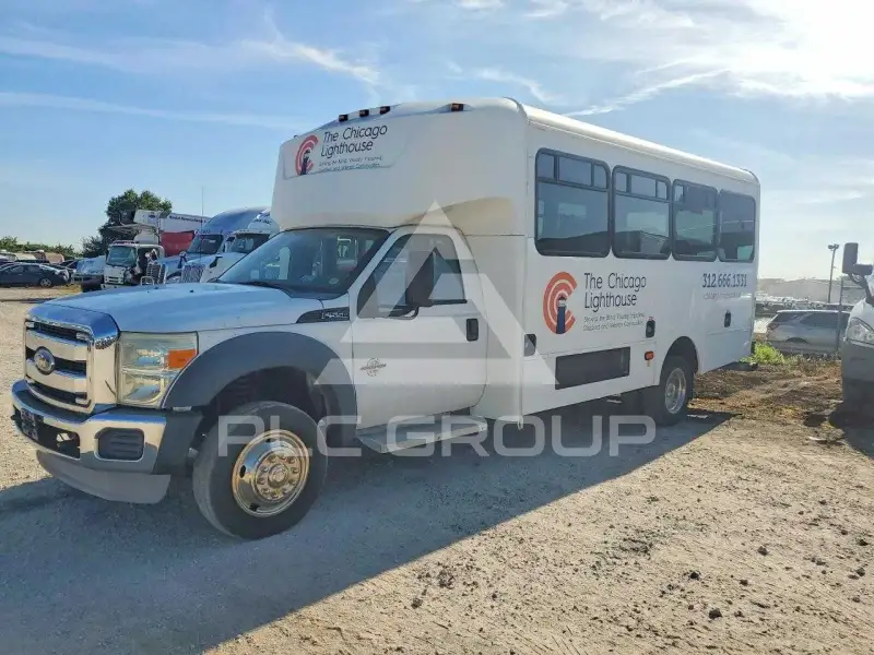 2011 Ford F-550 фото
