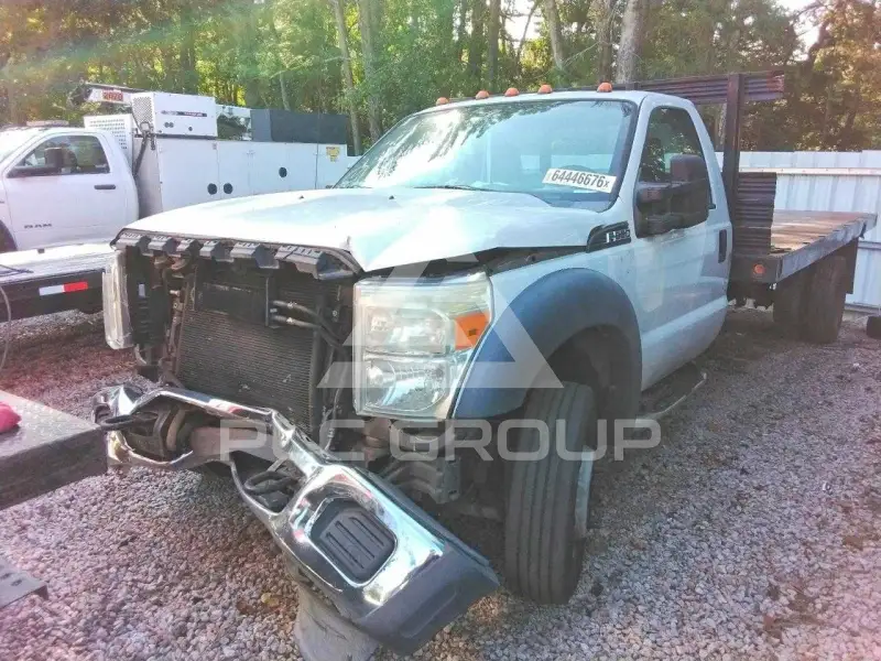 2011 Ford F-550 фото