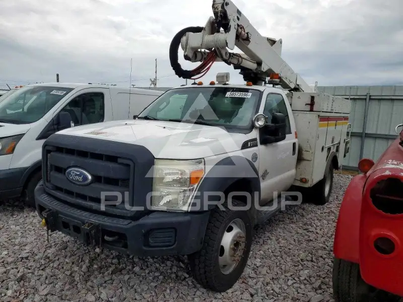 2011 Ford F-550 фото