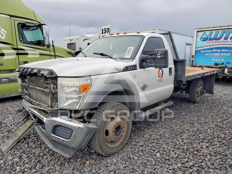 2011 Ford F-550 фото