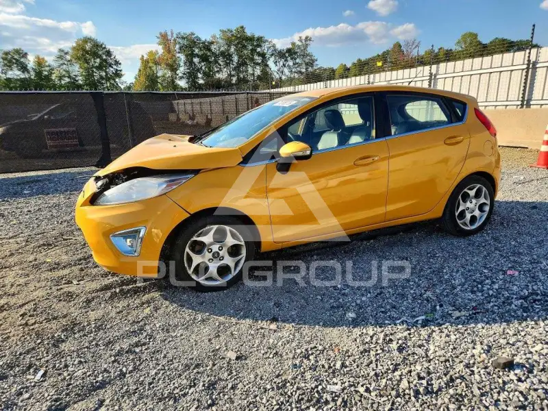 2011 Ford FIESTA photo