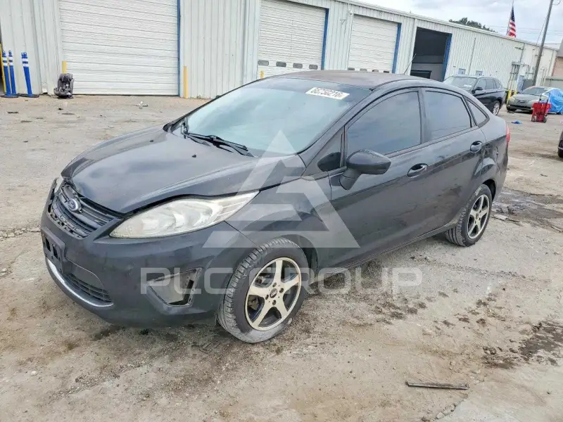 2011 Ford FIESTA фото
