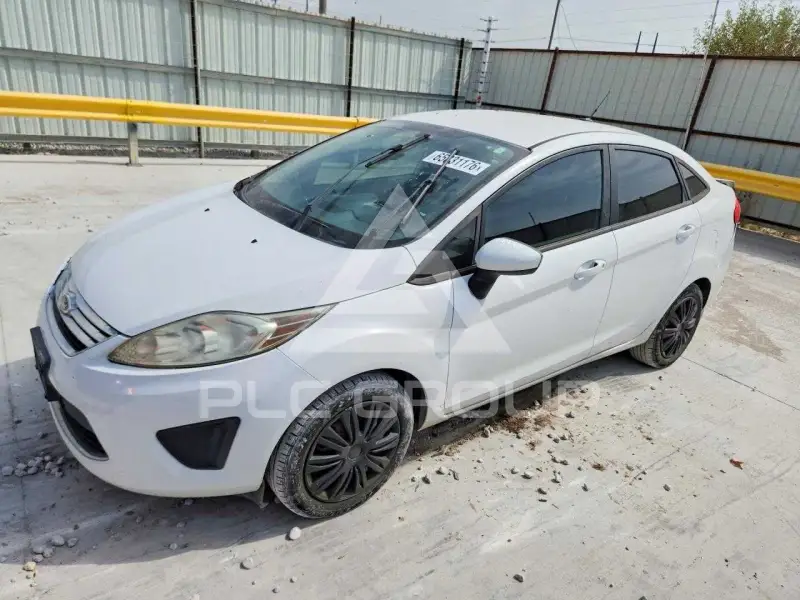 2011 Ford FIESTA фото
