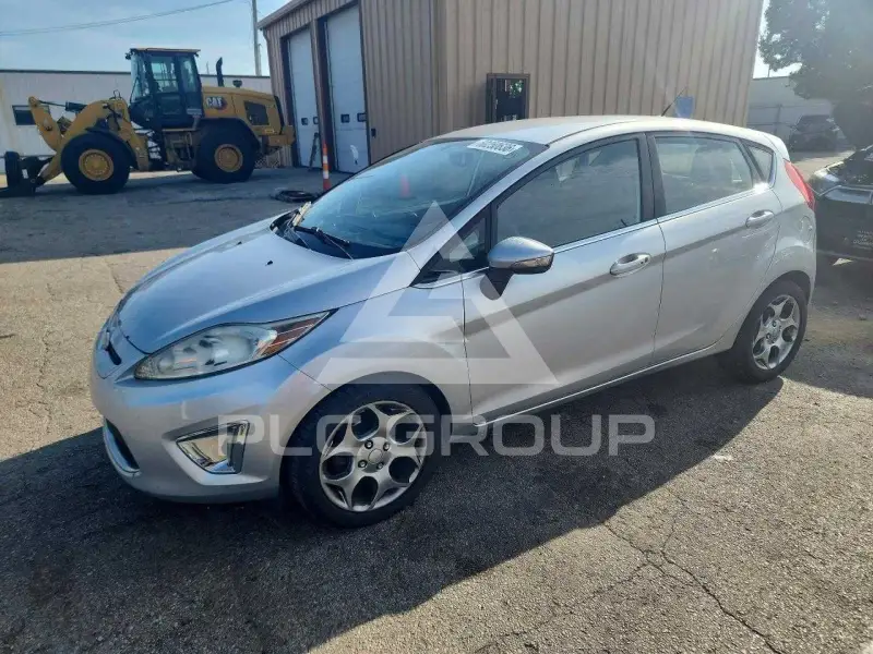 2011 Ford FIESTA фото