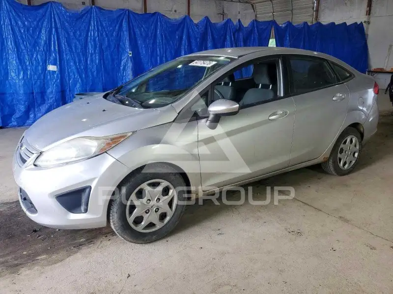 2011 Ford FIESTA фото