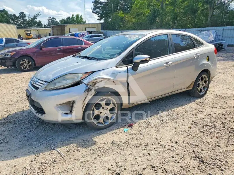 2011 Ford FIESTA photo