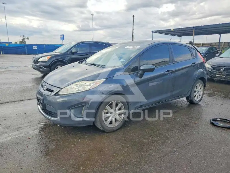 2011 Ford FIESTA фото