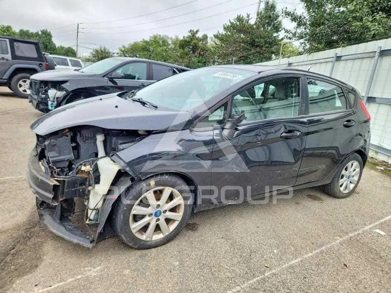 2011 Ford FIESTA фото