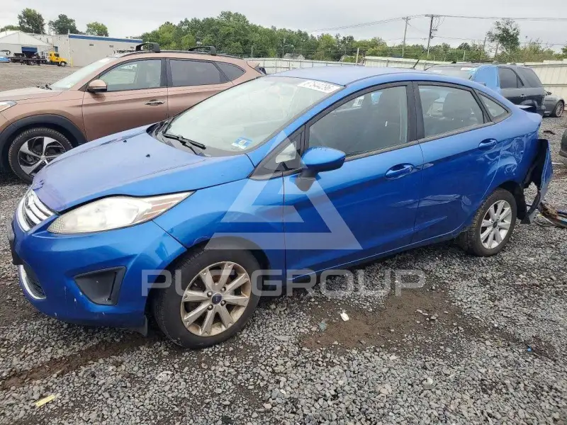 2011 Ford FIESTA фото
