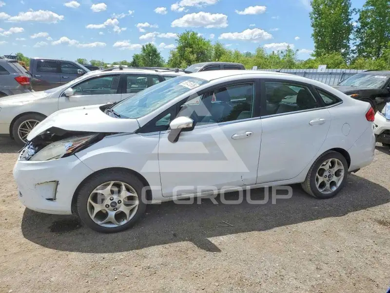 2011 Ford FIESTA фото