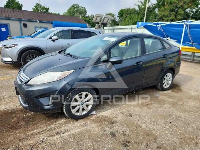 2011 Ford FIESTA фото