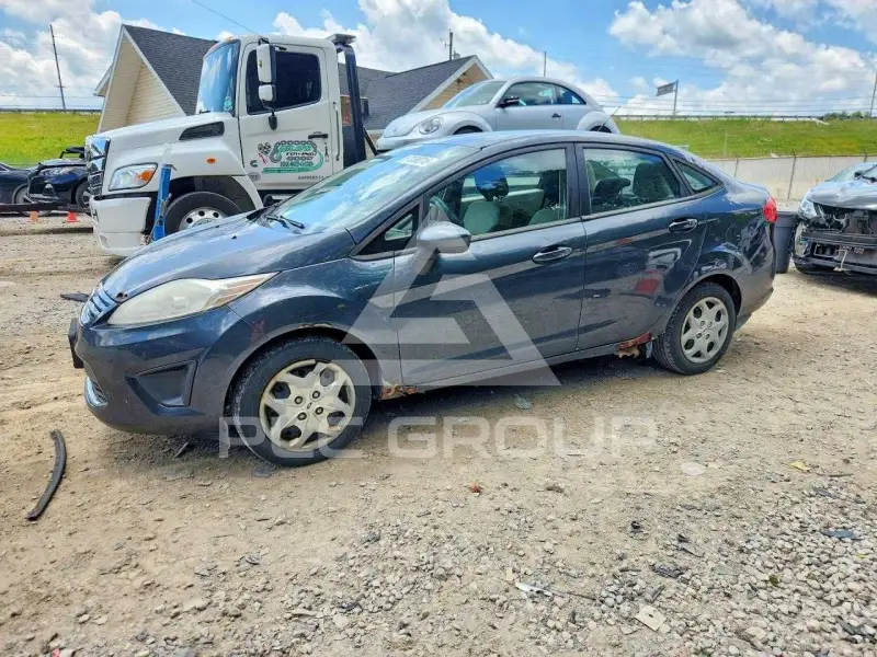 2011 Ford FIESTA фото