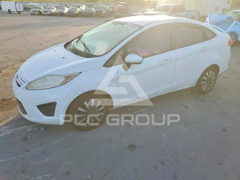 2011 Ford FIESTA фото