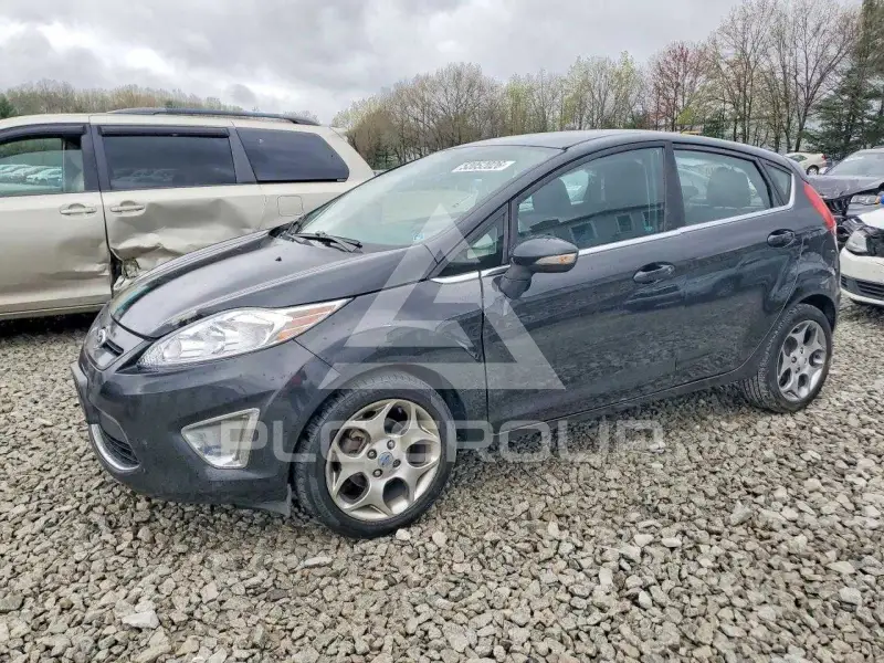2011 Ford FIESTA фото