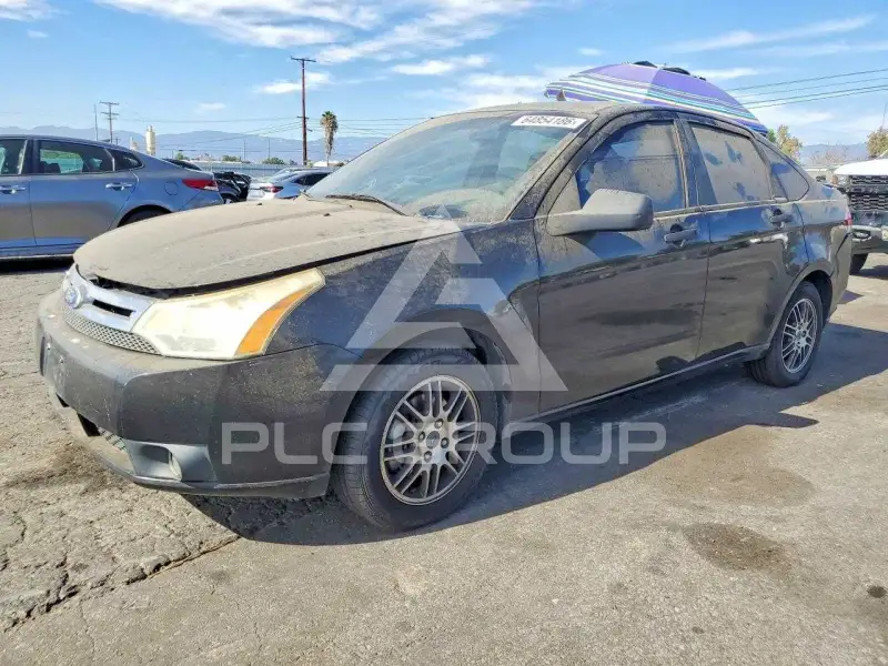 2011 Ford FOCUS photo