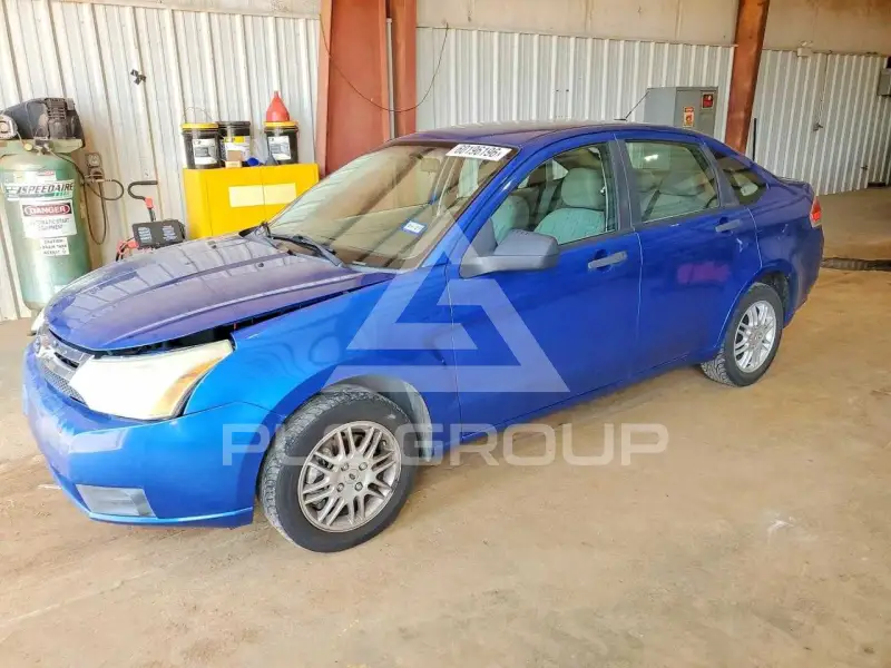 2011 Ford FOCUS photo