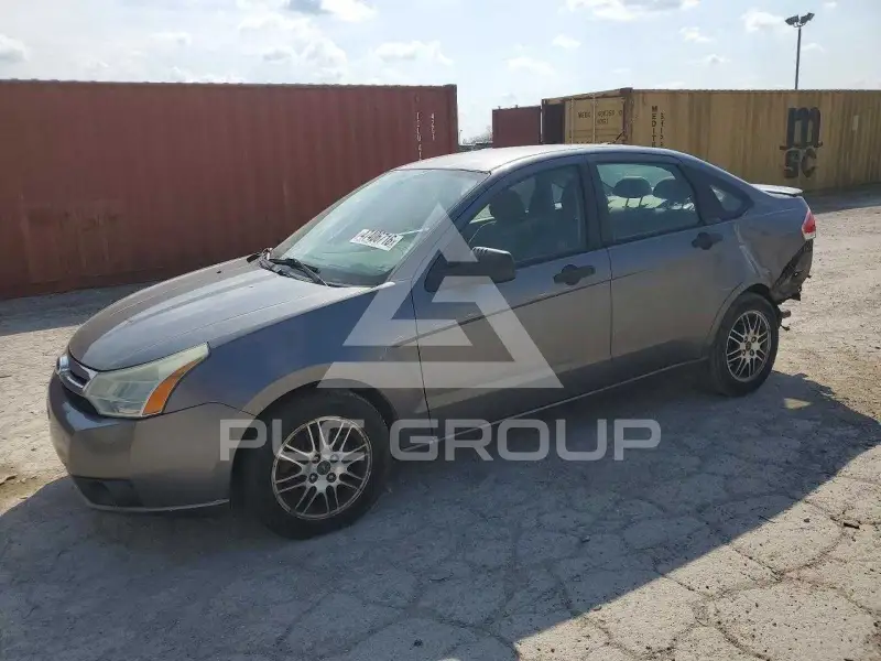 2011 Ford FOCUS photo