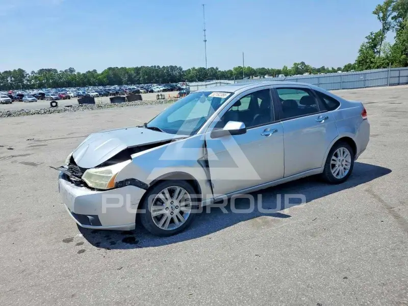 2011 Ford FOCUS фото