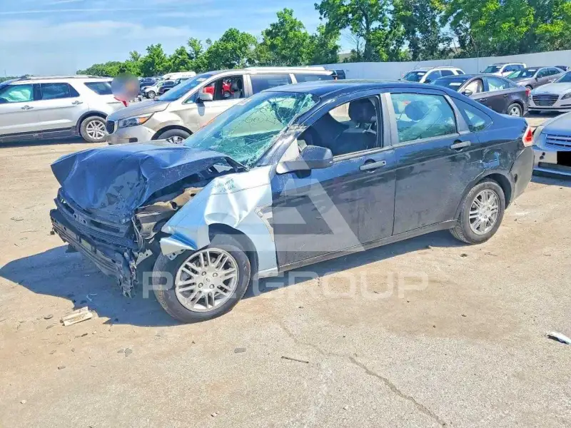 2011 Ford FOCUS фото