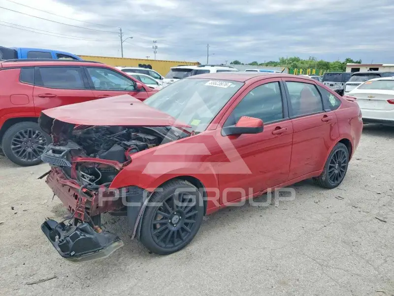 2011 Ford FOCUS photo