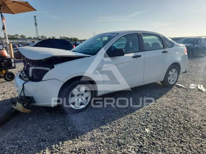 2011 Ford FOCUS photo