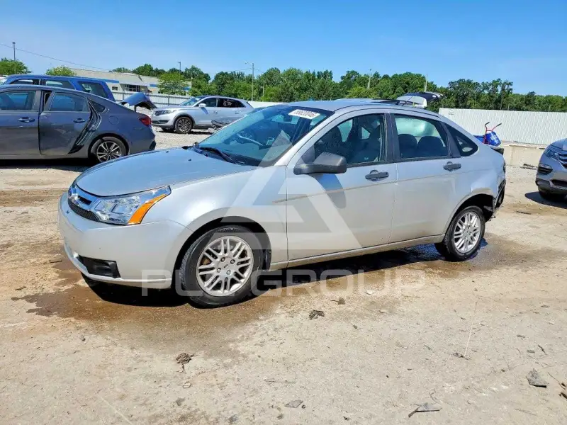 2011 Ford FOCUS фото