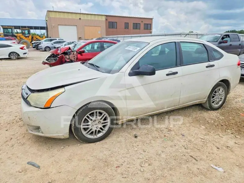 2011 Ford FOCUS фото