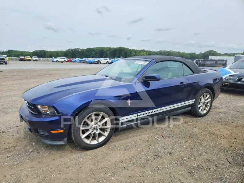 2011 Ford MUSTANG photo